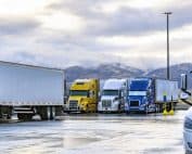 A escolha correta do caminhão para mudança tem impacto significativo tanto no custo e na logística da operação, quanto na segurança de seus pertences.